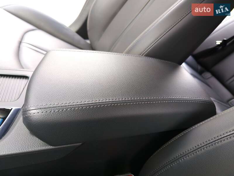 Седан Hyundai Sonata 2015 в Одессе