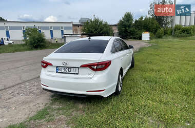 Седан Hyundai Sonata 2015 в 