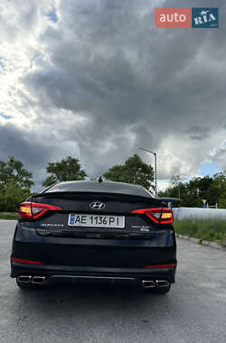 Седан Hyundai Sonata 2014 в 