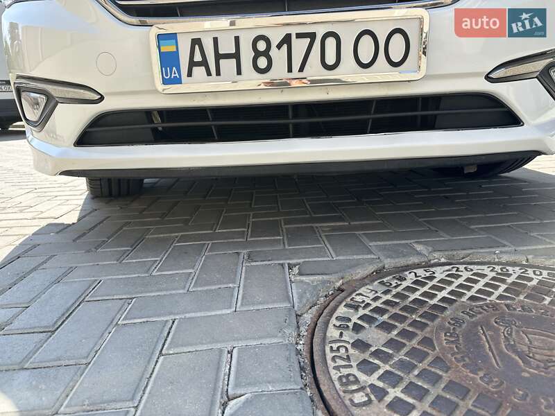 Седан Hyundai Sonata 2014 в Одессе
