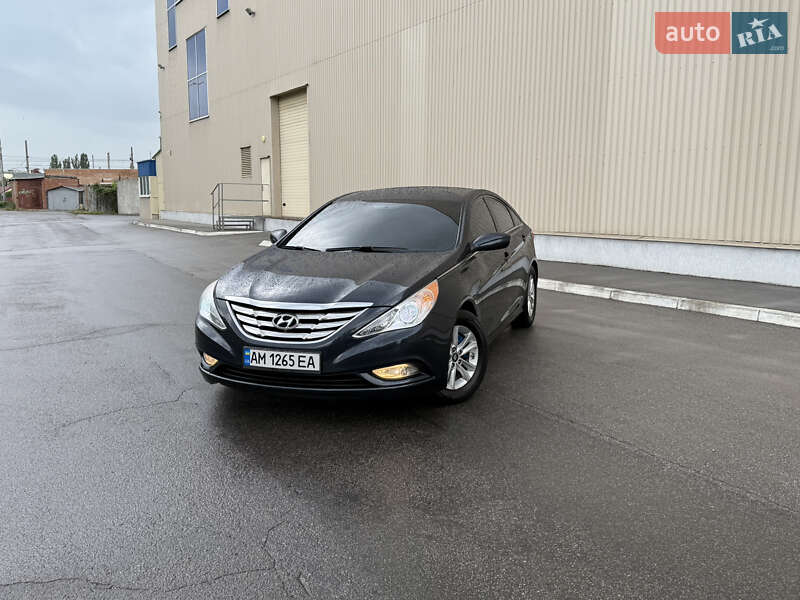 Hyundai Sonata 2013