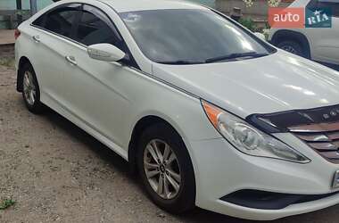 Седан Hyundai Sonata 2014 в Днепре Седан Hyundai Sonata 2014 в Днепре