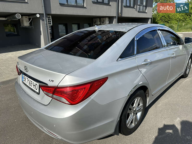 Седан Hyundai Sonata 2014 в Рівному фото 22 Седан Hyundai Sonata 2014 в Рівному