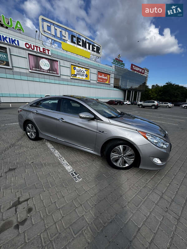 Седан Hyundai Sonata 2013 в Одессе