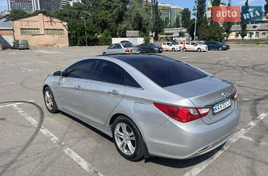 Седан Hyundai Sonata 2011 в Киеве