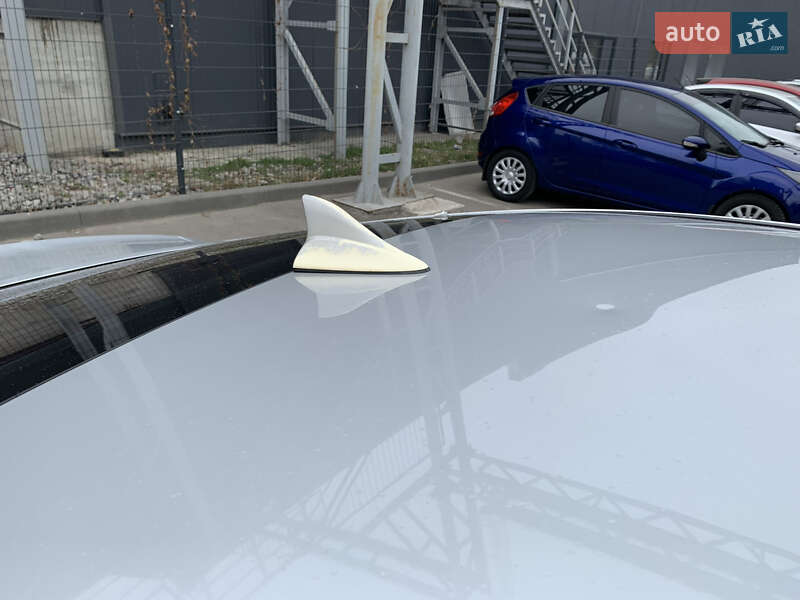 Седан Hyundai Sonata 2014 в Дніпрі фото 31 Седан Hyundai Sonata 2014 в Дніпрі