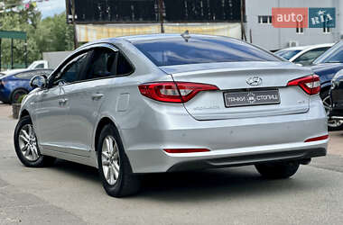 Седан Hyundai Sonata 2015 в 