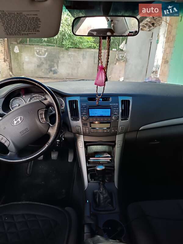 Седан Hyundai Sonata 2009 в Києві