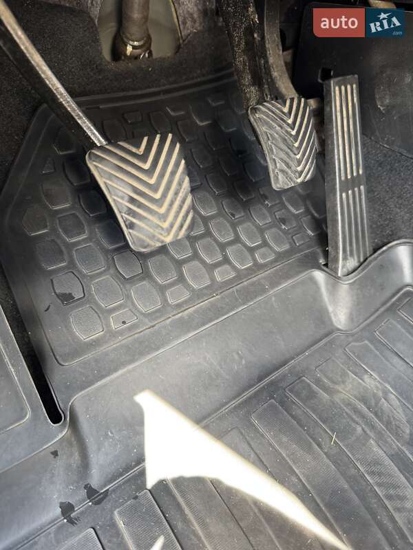 Седан Hyundai Sonata 2010 в Харкові фото 31 Седан Hyundai Sonata 2010 в Харкові