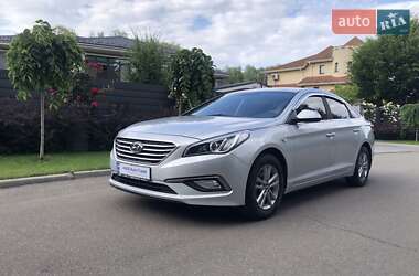 Седан Hyundai Sonata 2016 в Киеве