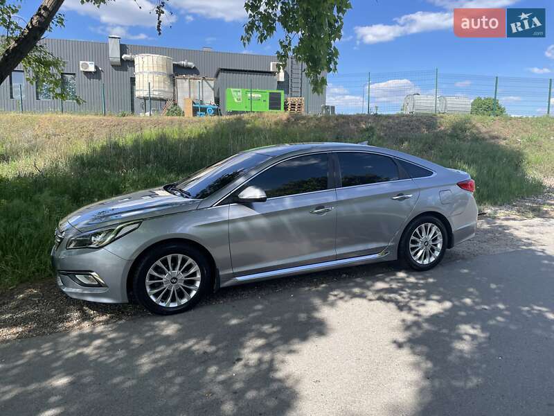 Hyundai Sonata 2015