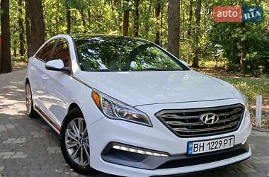 Седан Hyundai Sonata 2015 в 