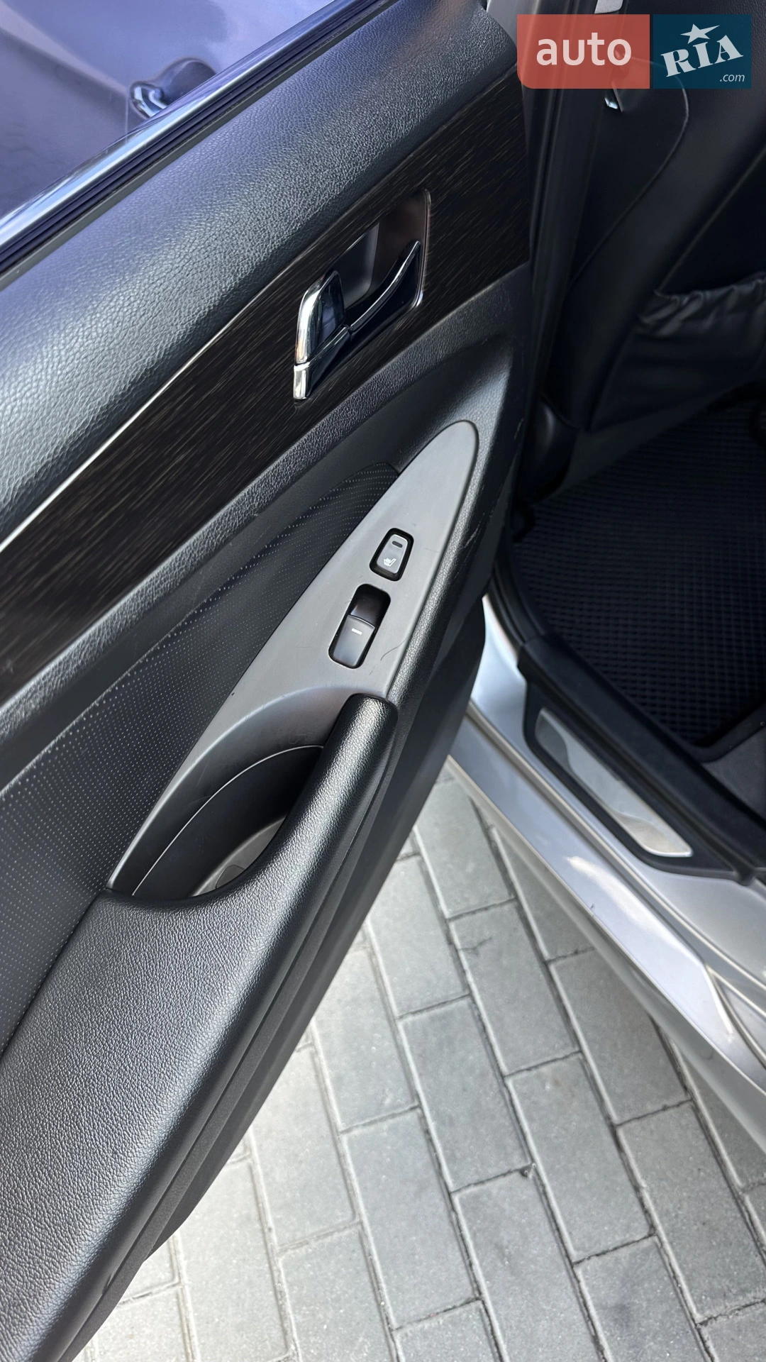 2012 Hyundai Sonata - мініатюра 27