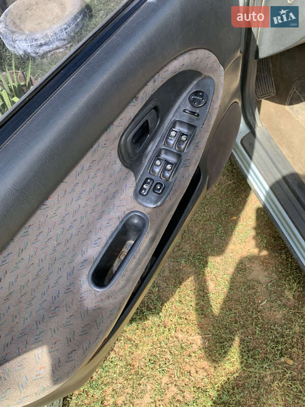 Седан Hyundai Sonata 1997 в Цебриково