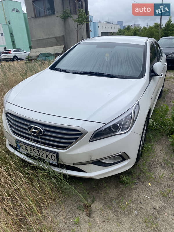 Hyundai Sonata 2015