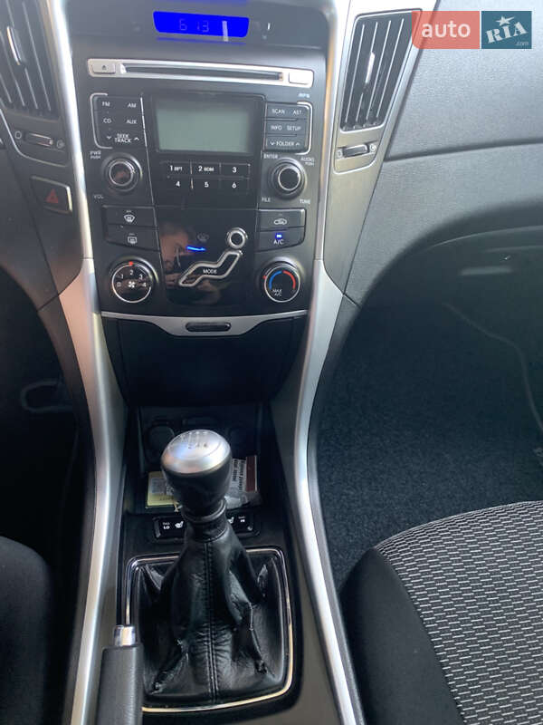 Седан Hyundai Sonata 2011 в Тернополі