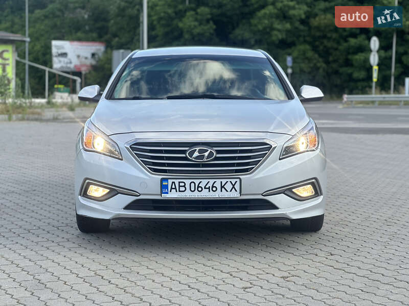 Седан Hyundai Sonata 2015 в Могилев-Подольске
