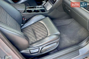 Седан Hyundai Sonata 2015 в 