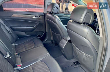 Седан Hyundai Sonata 2015 в 