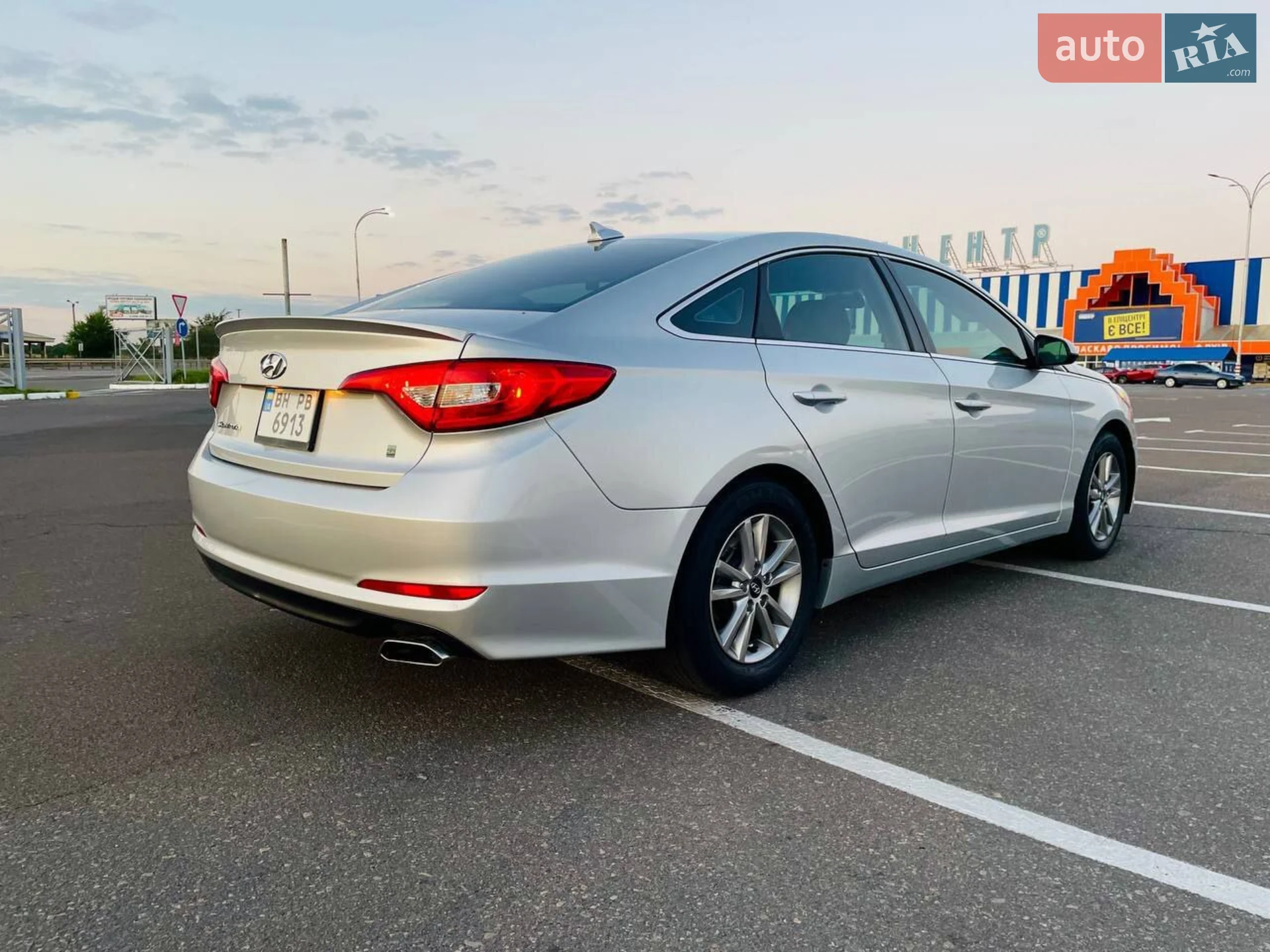 2016 Hyundai Sonata - мініатюра 4