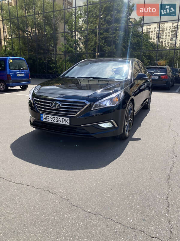 Hyundai Sonata 2015