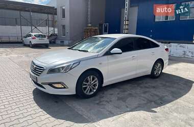 Седан Hyundai Sonata 2016 в Киеве
