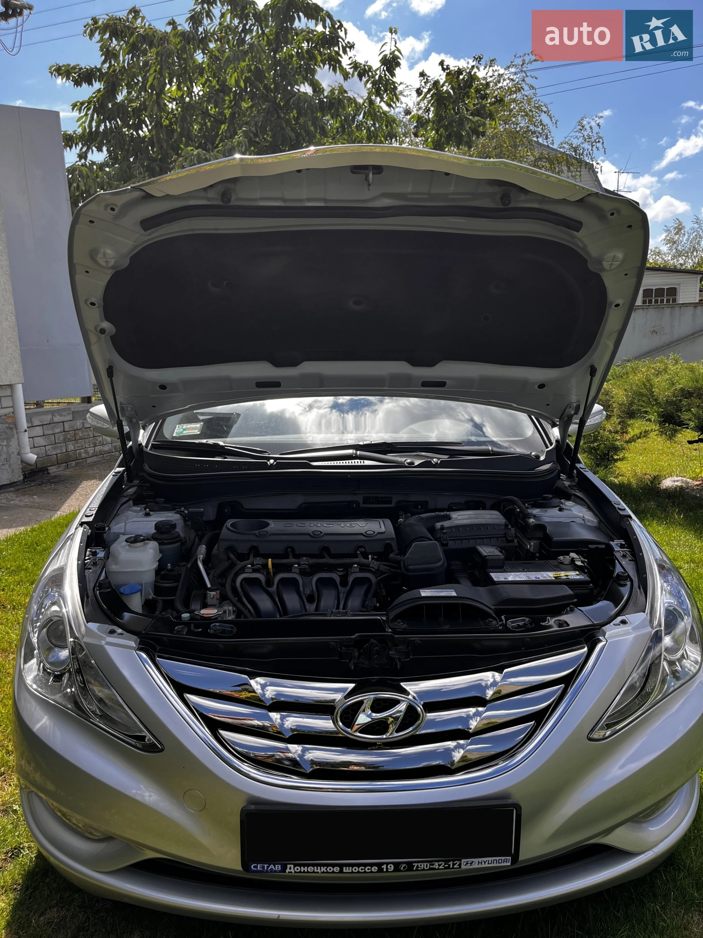 2010 Hyundai Sonata - мініатюра 9