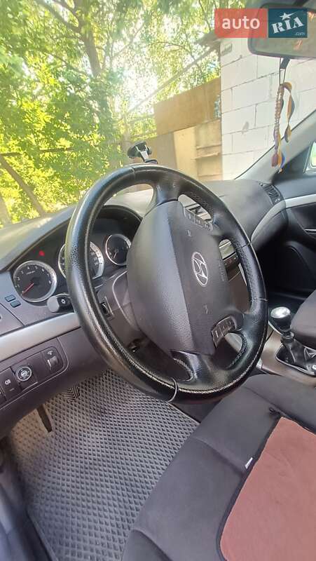 Седан Hyundai Sonata 2008 в Богуславі