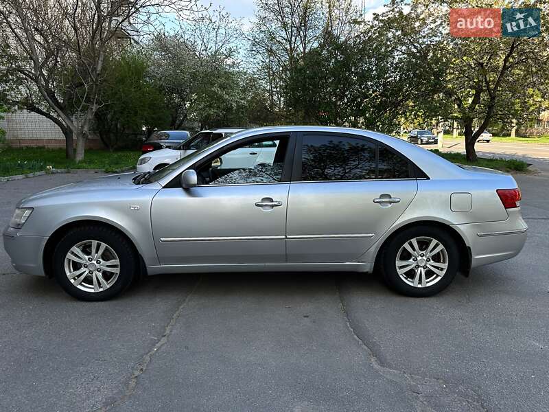 Седан Hyundai Sonata 2008 в Виннице