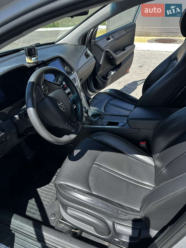 Hyundai Sonata 2017