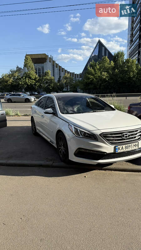 Hyundai Sonata 2015