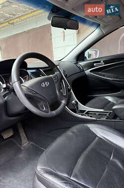 Седан Hyundai Sonata 2011 в 