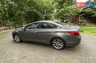 Седан Hyundai Sonata 2012 в 