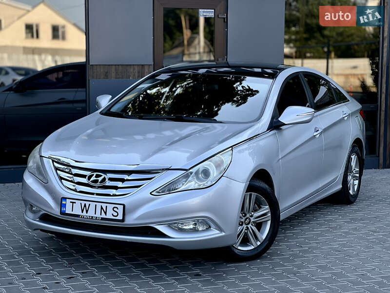 Hyundai Sonata 2013