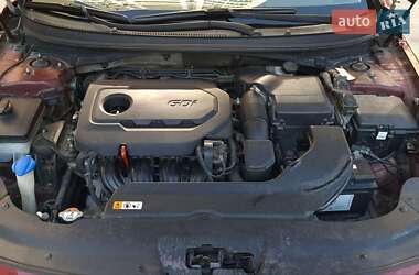 Седан Hyundai Sonata 2015 в 