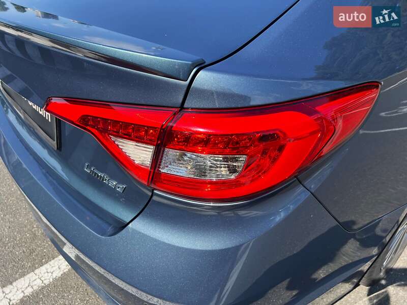 Седан Hyundai Sonata 2015 в Києві