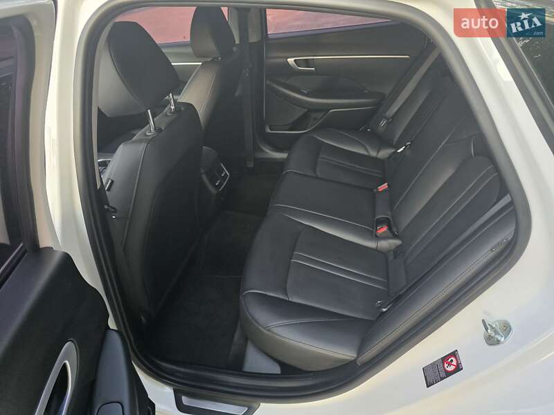 Седан Hyundai Sonata 2019 в Киеве