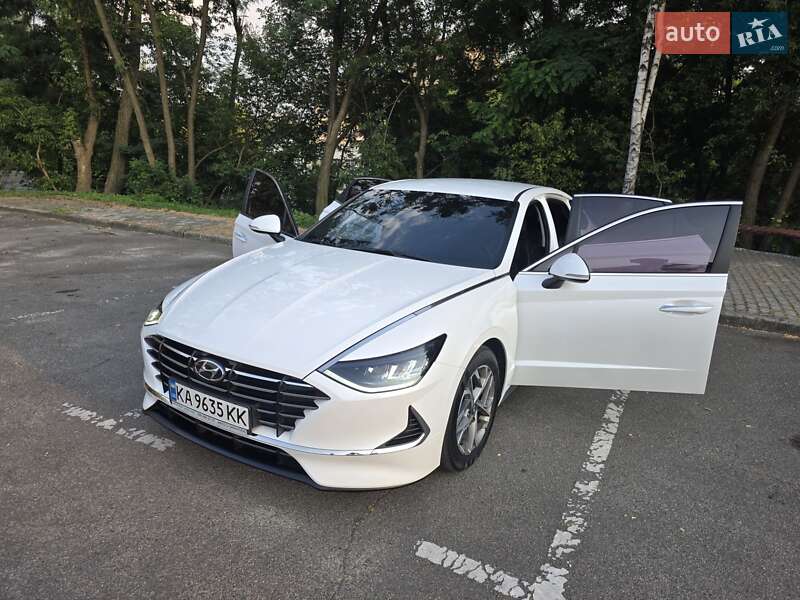 Седан Hyundai Sonata 2019 в Киеве