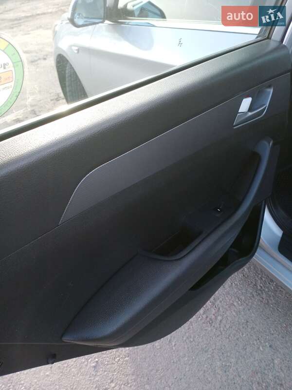 Седан Hyundai Sonata 2016 в Львове