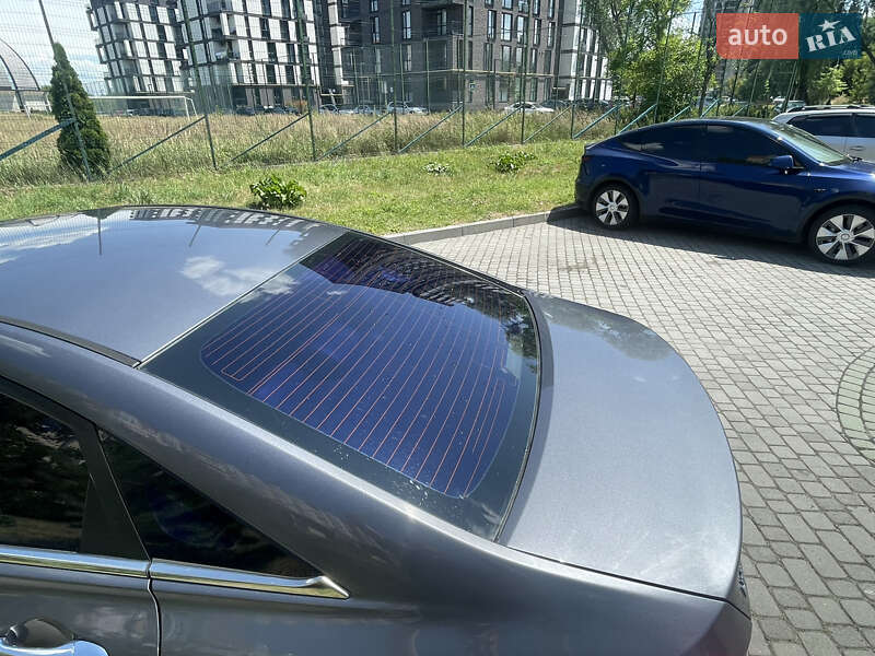 Седан Hyundai Sonata 2011 в Львові