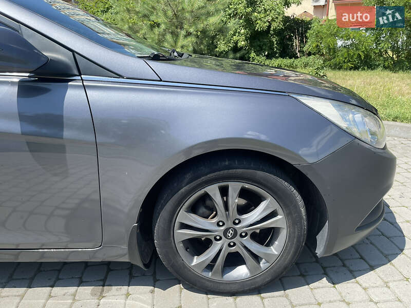 Седан Hyundai Sonata 2011 в Львові