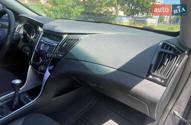 Седан Hyundai Sonata 2011 в 