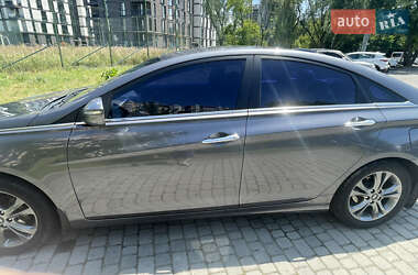 Седан Hyundai Sonata 2011 в 
