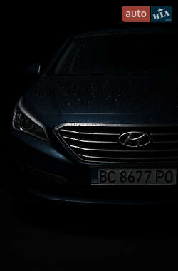 Седан Hyundai Sonata 2014 в Великой Багачке