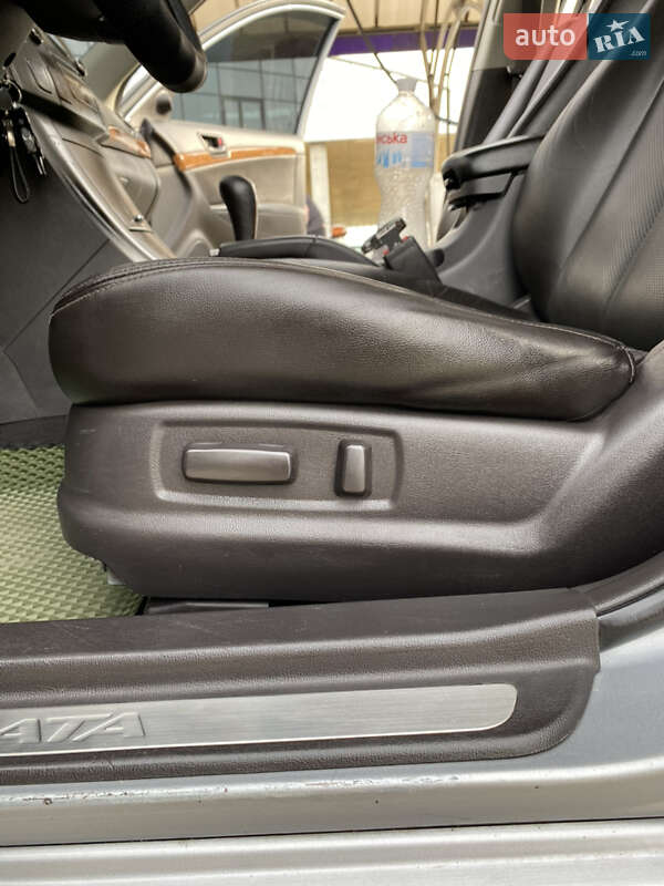 Седан Hyundai Sonata 2008 в Одессе