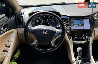 Седан Hyundai Sonata 2010 в 