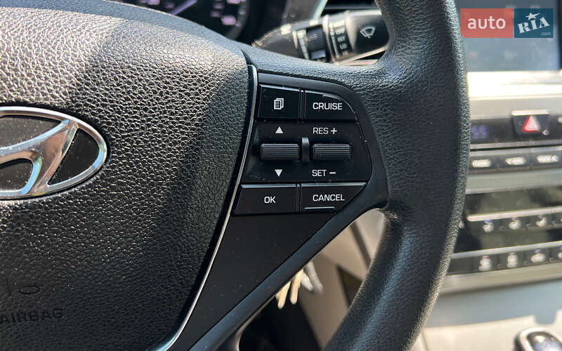Седан Hyundai Sonata 2015 в Львові
