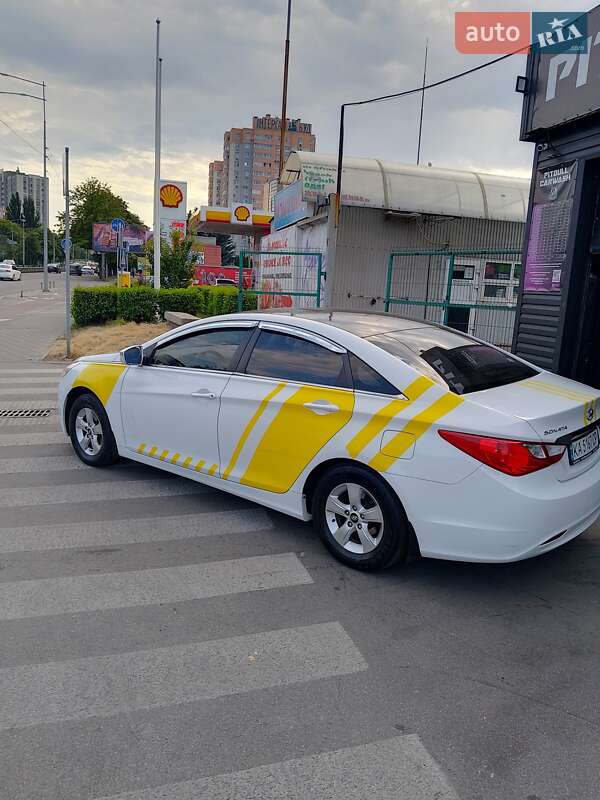 Седан Hyundai Sonata 2014 в Києві фото 16 Седан Hyundai Sonata 2014 в Києві