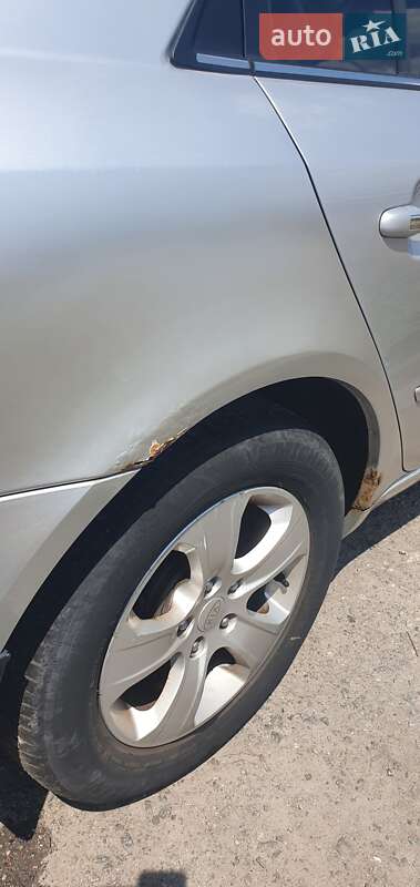 Седан Hyundai Sonata 2009 в Киеве