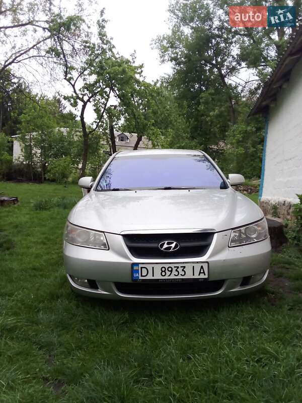 Hyundai Sonata 2004